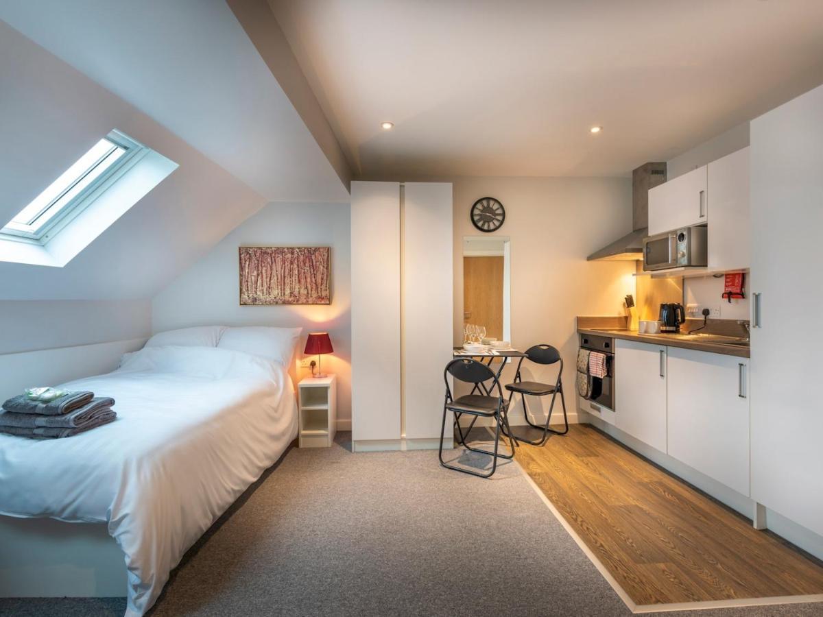 リンカーンPass The Keys Cosy High Street Studio With Free Parkingアパートメント エクステリア 写真